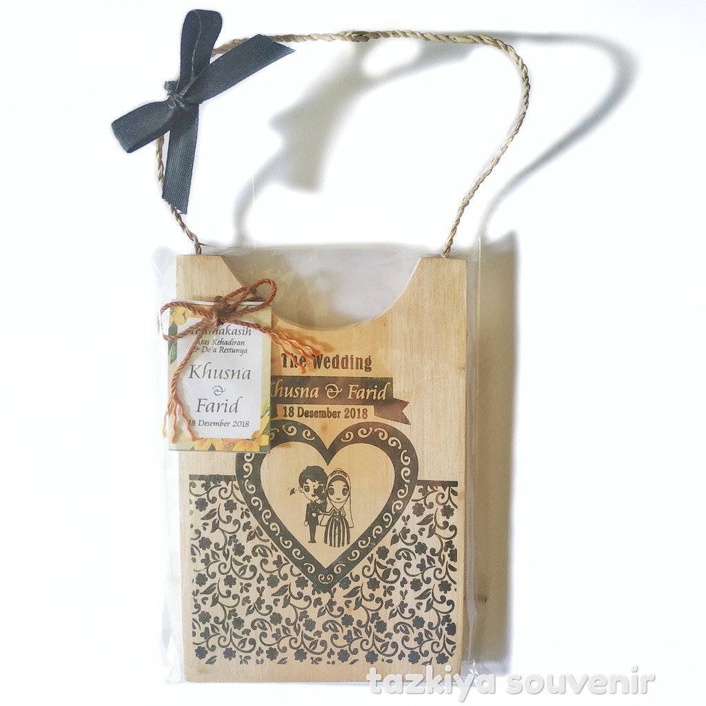 Souvenir Pernikahan Talenan Kayu Unik Lucu