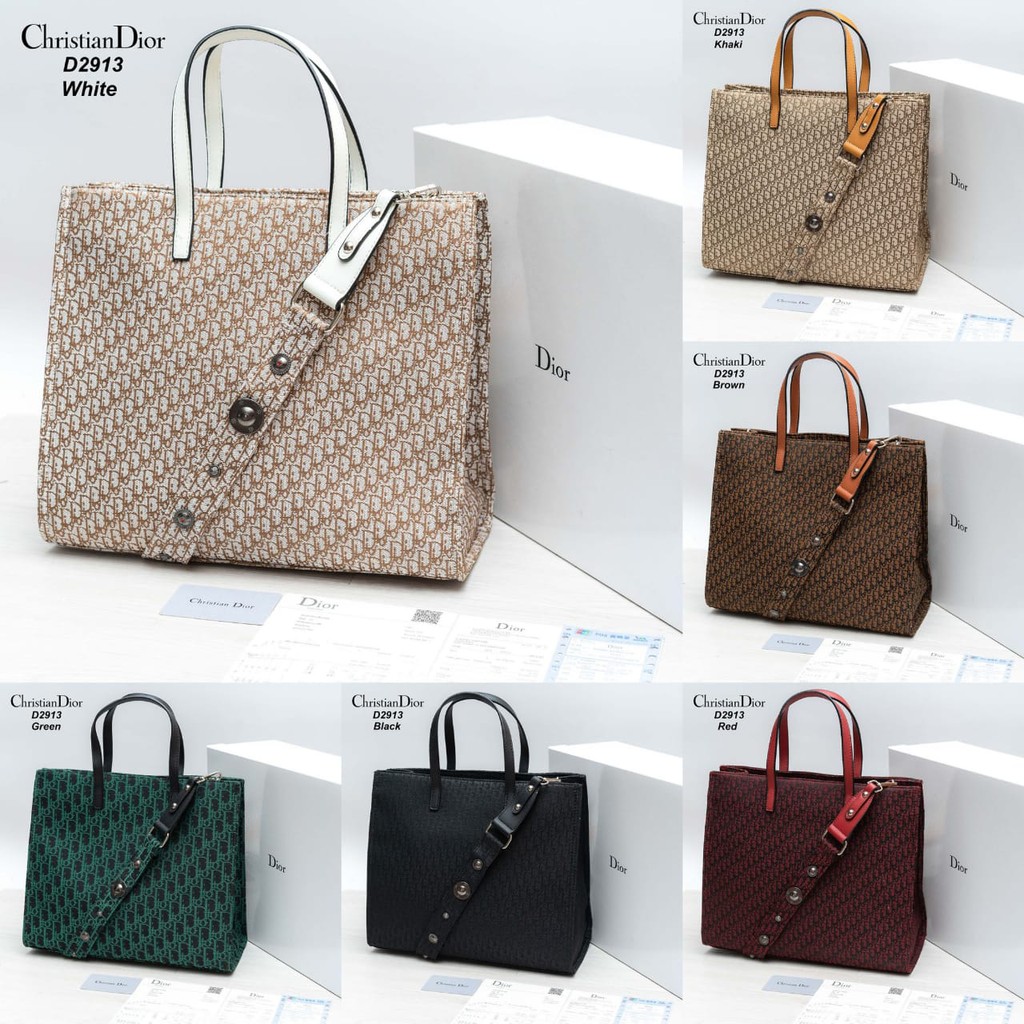 CHRISTIAN DI0R WITH BOX D2913