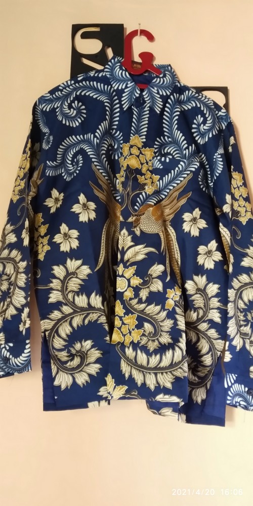 Kemeja Batik Semi Sutra Sanwos Berfuring Kantong Depan Fashion Pria M L Xl Xxl Jumbo Kerja Kantorann