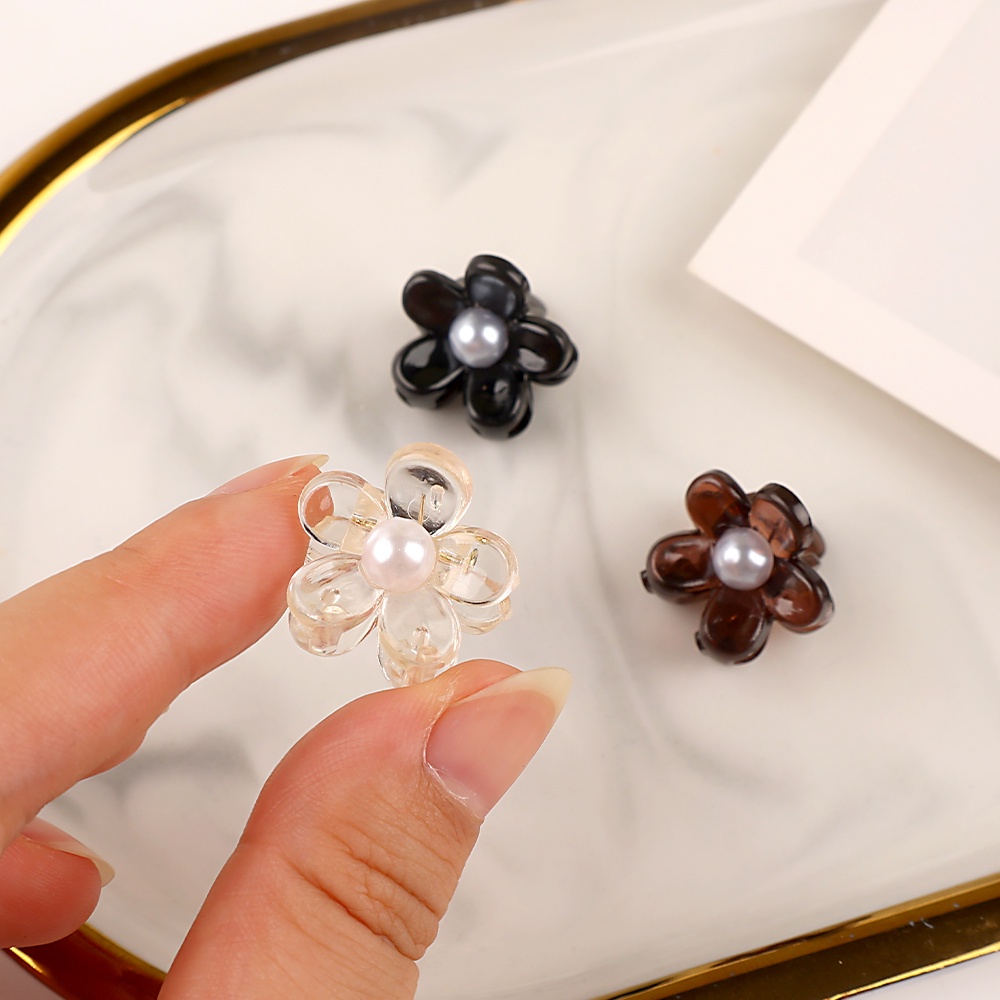 Jepit Rambut Bentuk Bunga Aksen Mutiara Bahan Akrilik Gaya Korea
