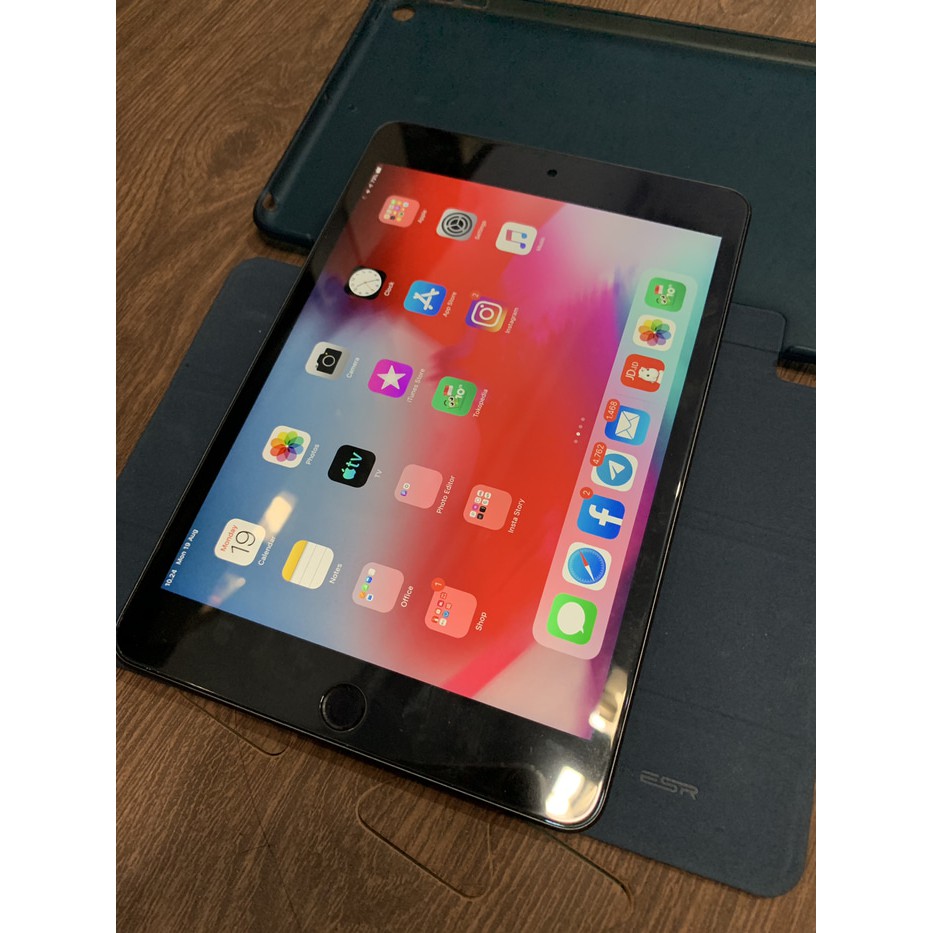 Ipad 256. IPAD Mini 5. IPAD Mini 5 2019. IPAD Mini 5 2018. Айпад мини 5 2019 64 ГБ.