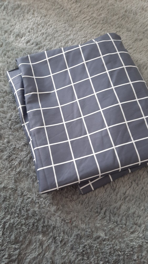 Bahan Kain Sprei Disperse Mikrotex Motif Kotak Kotak Meteran