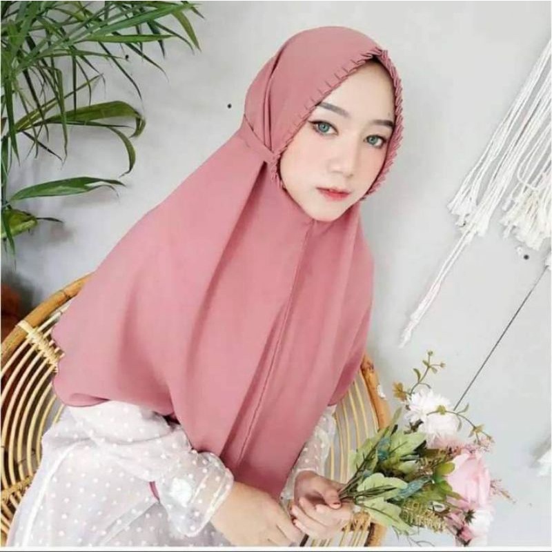 PIPIT HIJAB BERGO KERUDUNG INSTAN KCP LIPAT PAD TALI