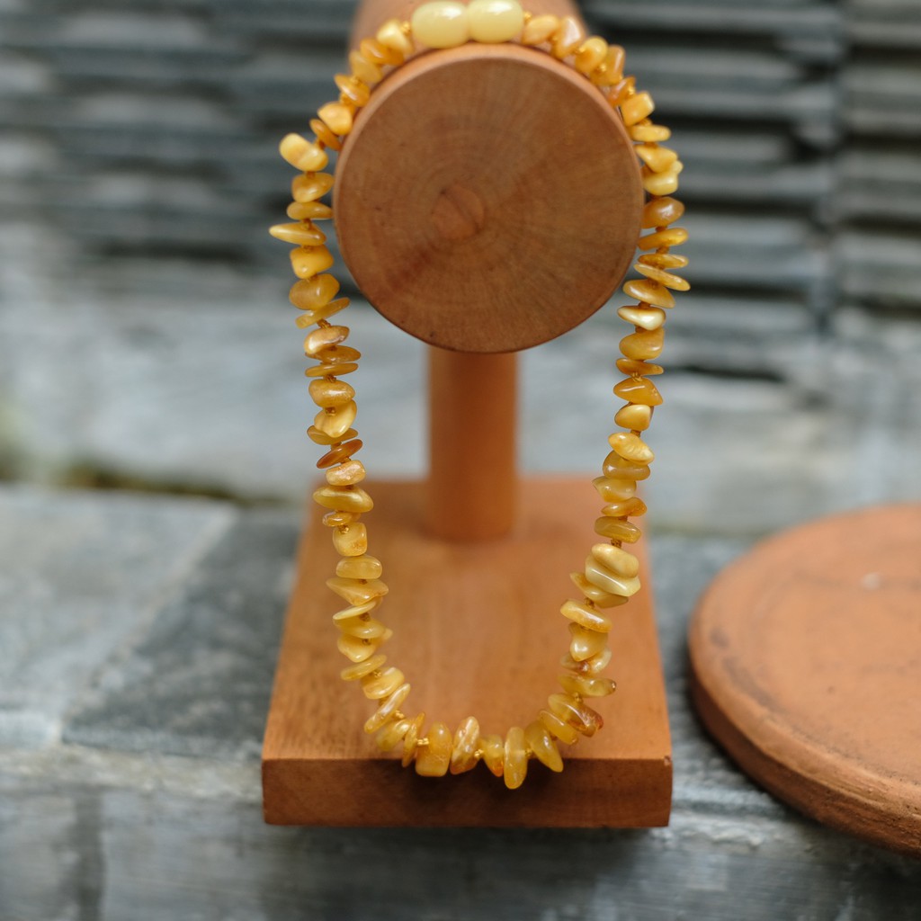 Kalung Amber Baltic Butter Glossy - New Born sampai Junior