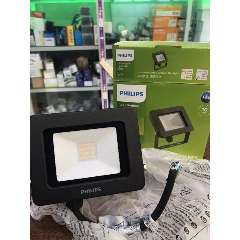 LAMPU SOROT PHILIPS 10watt LED LAMPU TEMBAK 10 watt PHILIPS LED OUTDOOR FLOOD LIGHT TUFF BLACK 17341