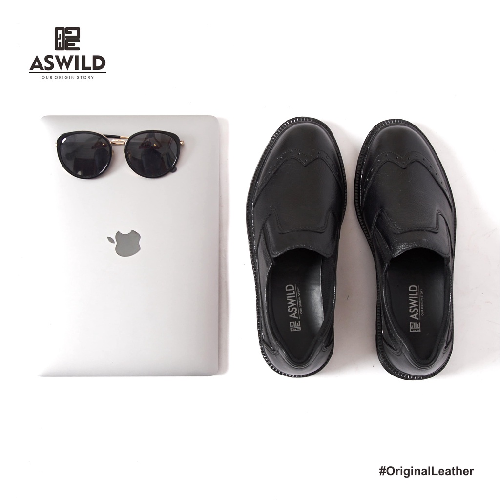 Sepatu Loafer pria terbaru Loafers Slip On Hitam / Suede Tassel Loafers - Black Limited Pairs - ASWILD Omoshiroi