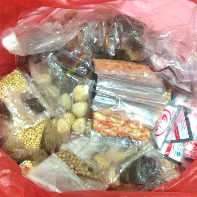 

Aneka jenis bumbu2 rempah & penyedap rasa