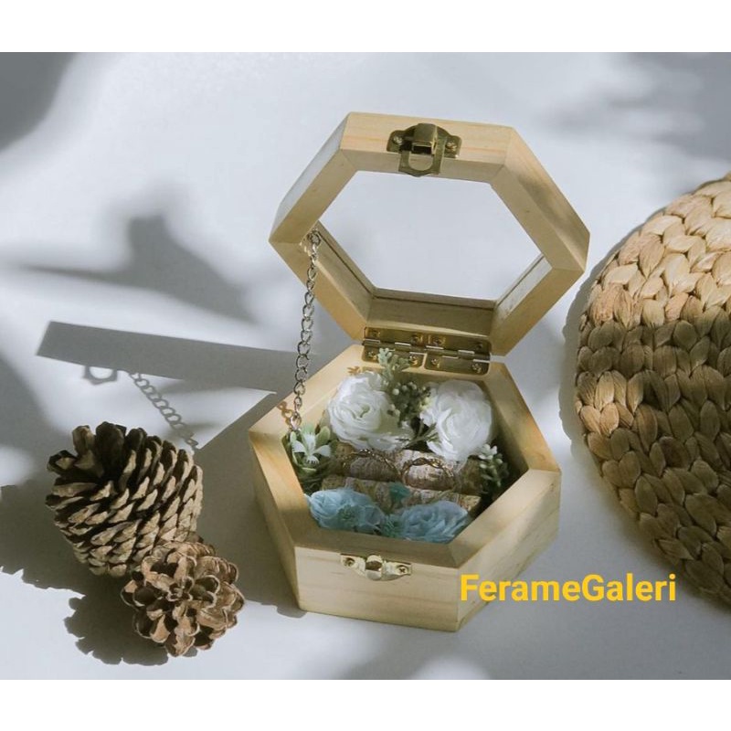 Ringbox - Kotak Cincin Ringbox Rustic bentuk hexagonal ready stock by Ferame Galeri Rustic