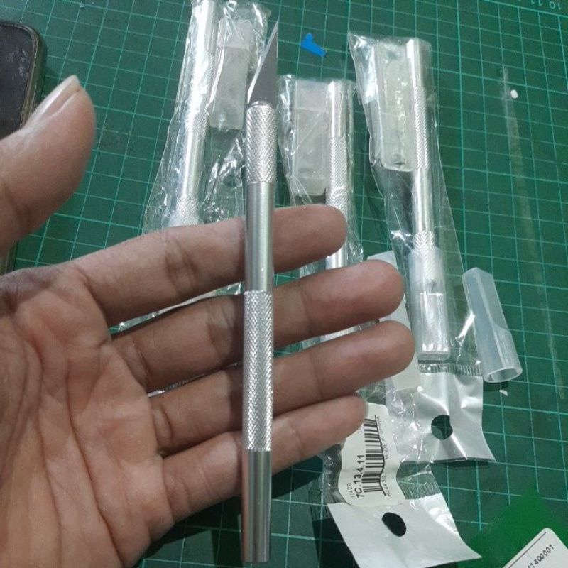 

Pen Cutter Sticker presisi