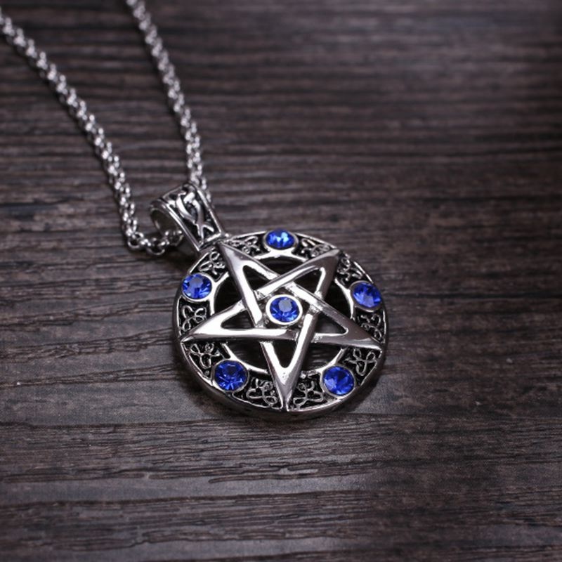 Kalung Silver Dengan Liontin Bintang Bulat Aksen Hollow + Batu Permata Biru Untuk Pria