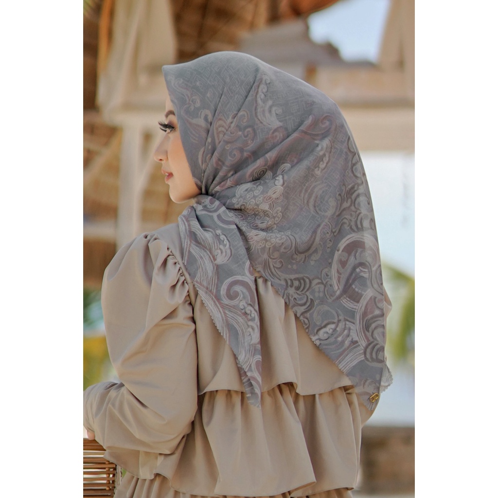 The Wave Voal Square - Stormy