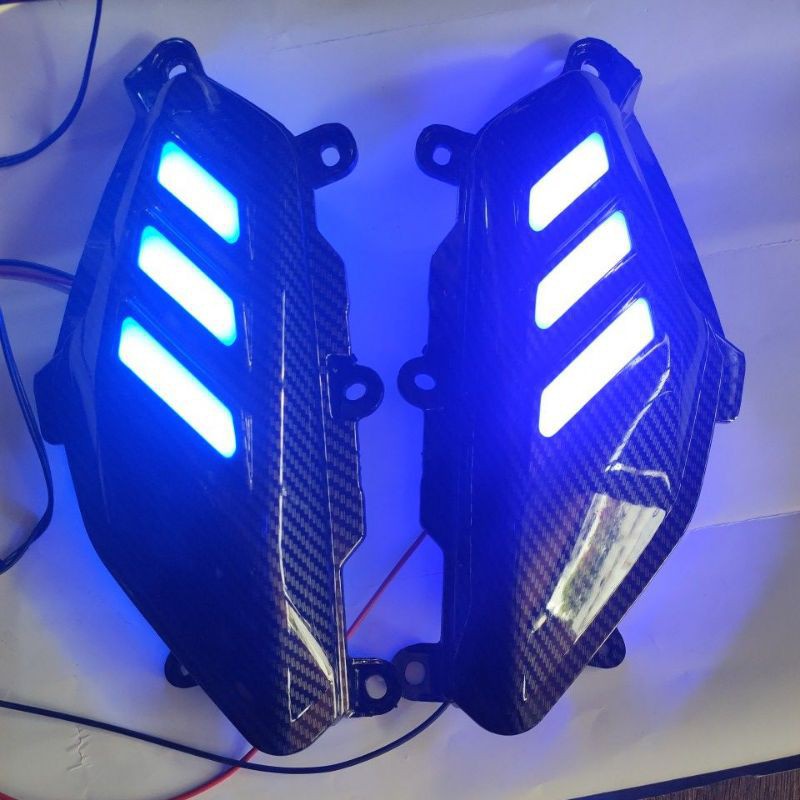 Cover Body/Pijakan body Nmax Karbon Lampu Led Pijakan Body Samping Nmax Karbon Zoro Lampu Led