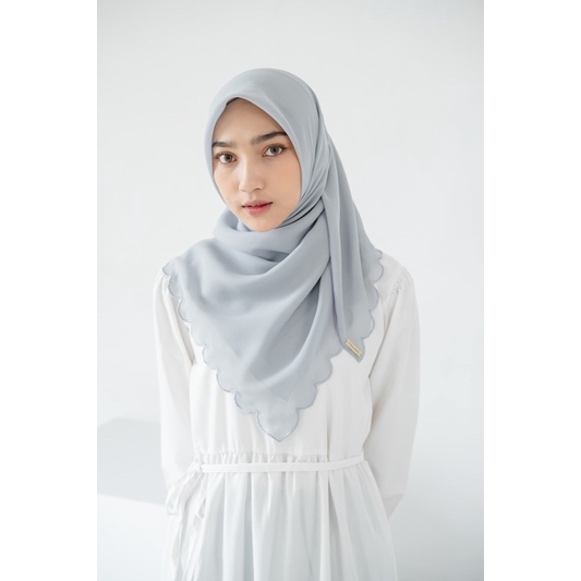 VELOSE - Raya Embordery Square Hijab