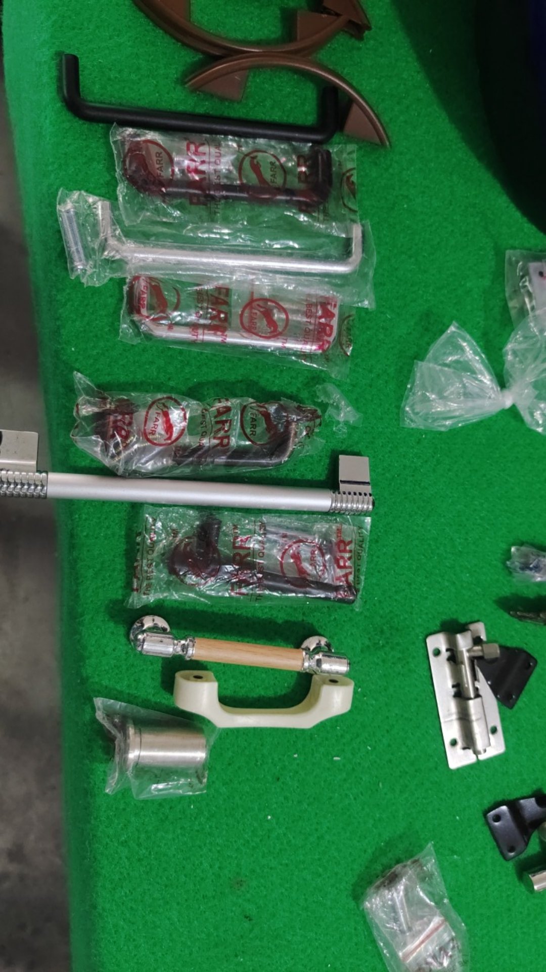 Lubang Grendel Tanam Anti Debu Ss Stainless Steel Kuningan