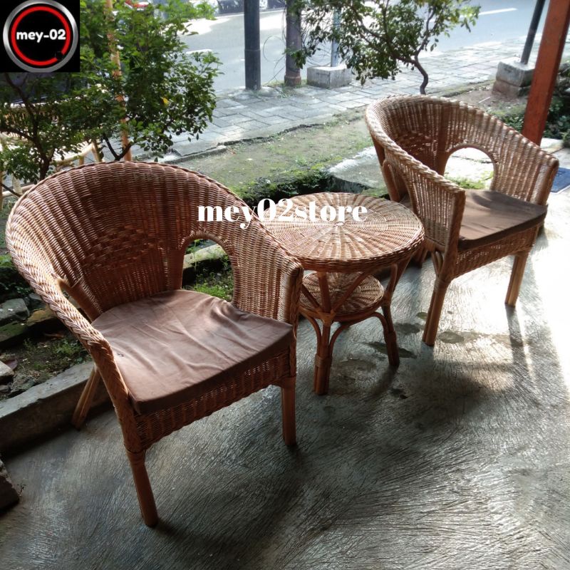 1set Kursi Kelek Anyaman Asli Rotan (2kursi +1Meja)