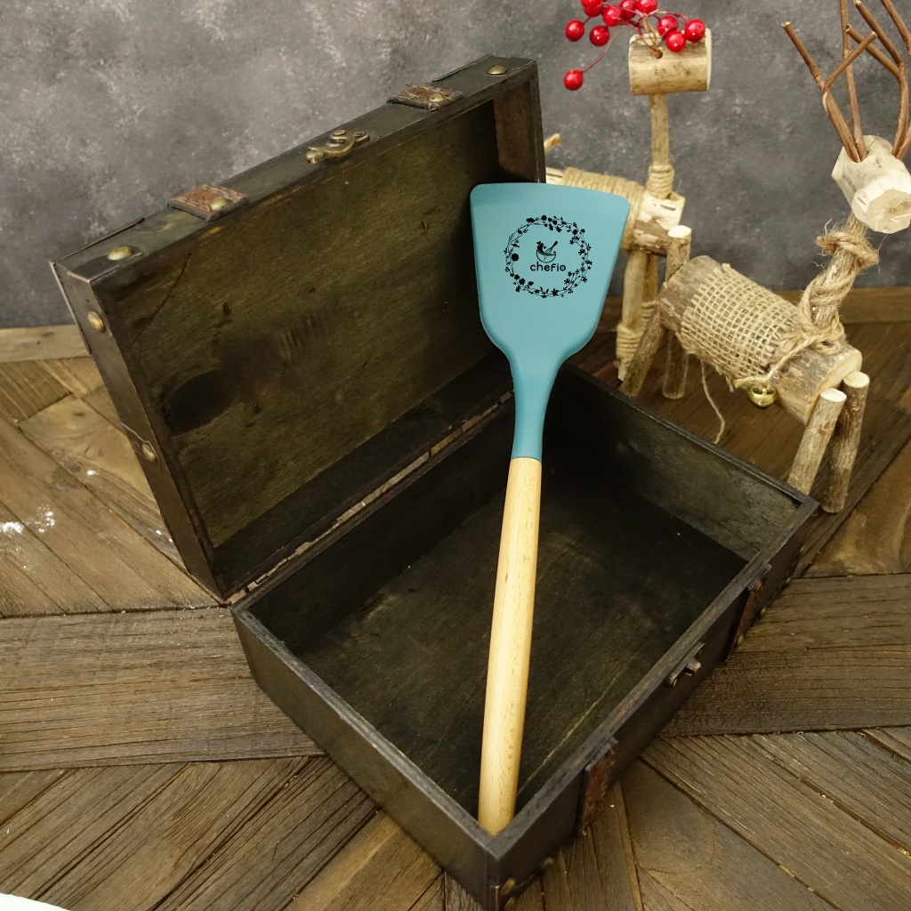 Chefio Spatula Masak Silikon Gagang Kayu 32cm / Sodet / Sutil