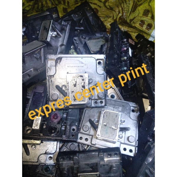 print head  epson beli 1gratis 1 L100.200,t13x,tx121,T20,T300,me340