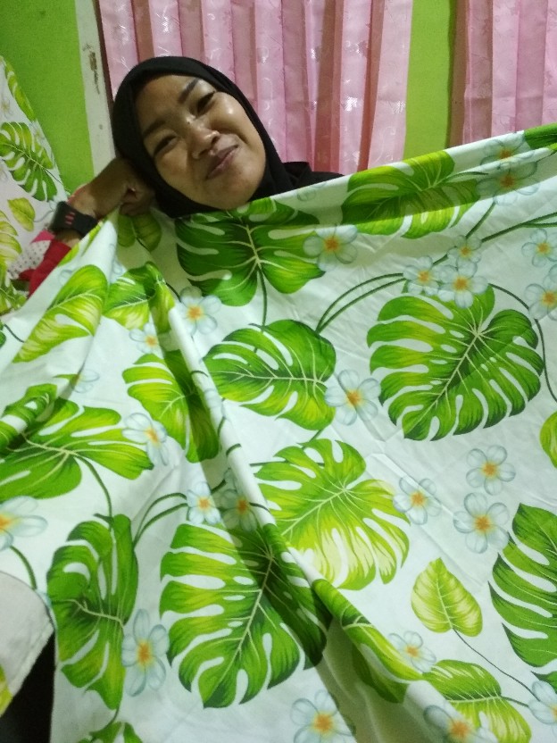 Amalfi - Kain Sprei Katun Lokal Meteran Star