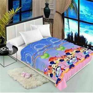 Selimut bulu Mickey Minnie