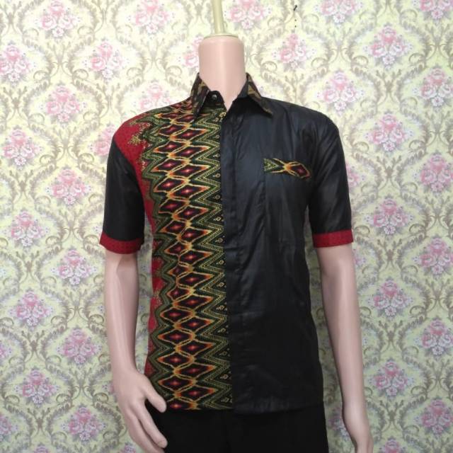 Hem Pria Prada Batik