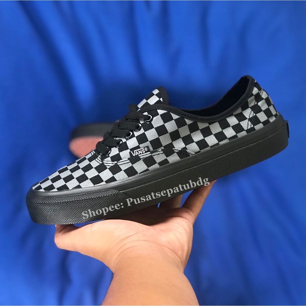 Vans Authentic Checkerboard Catur Black Grey Sol Hitam Waffle DT