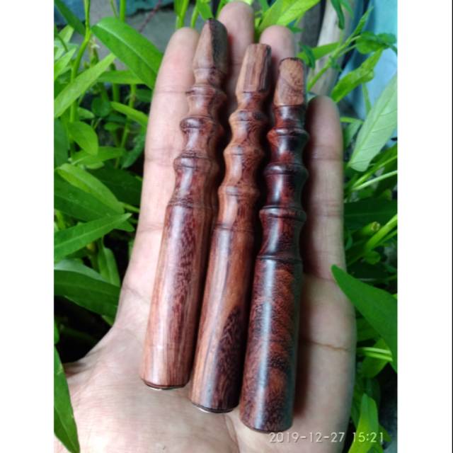 Uncuy/pipa rokok kayu galih asem