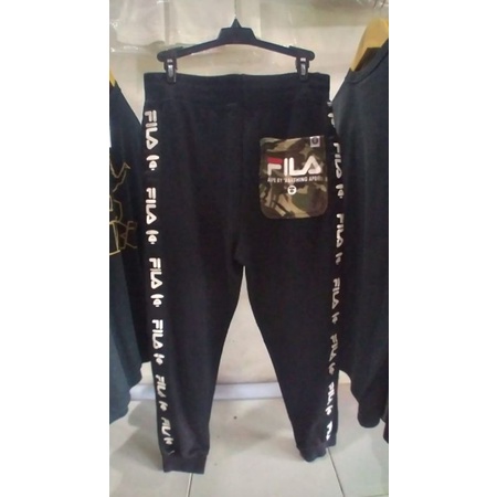 sweatpants Aape x Fila original//joger a bathing ape x Fila original second