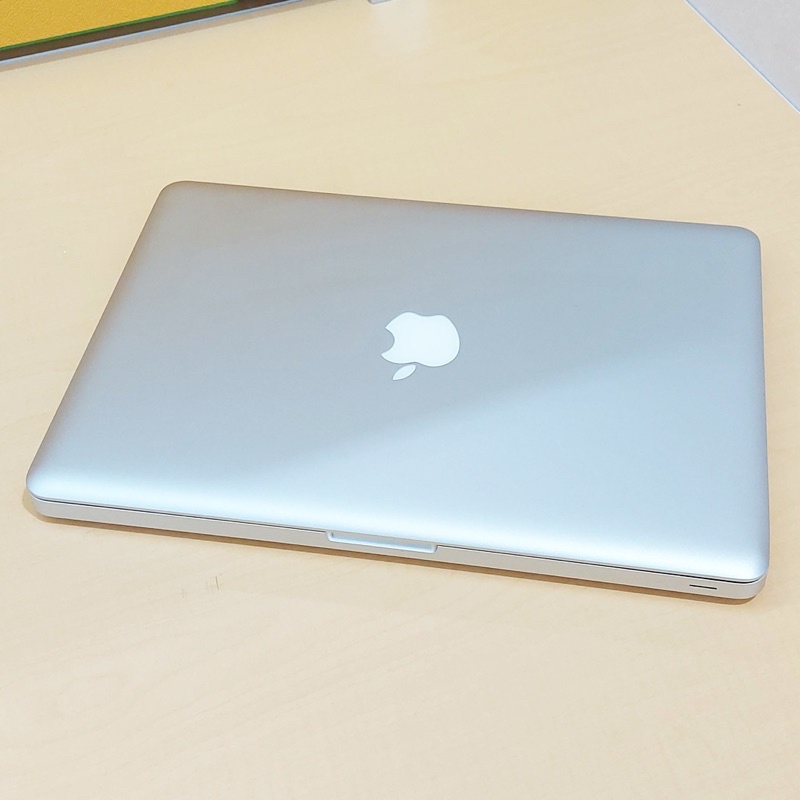 Mac Book Pro 2012 second apple original/ laptop pelajar design komputer tablet