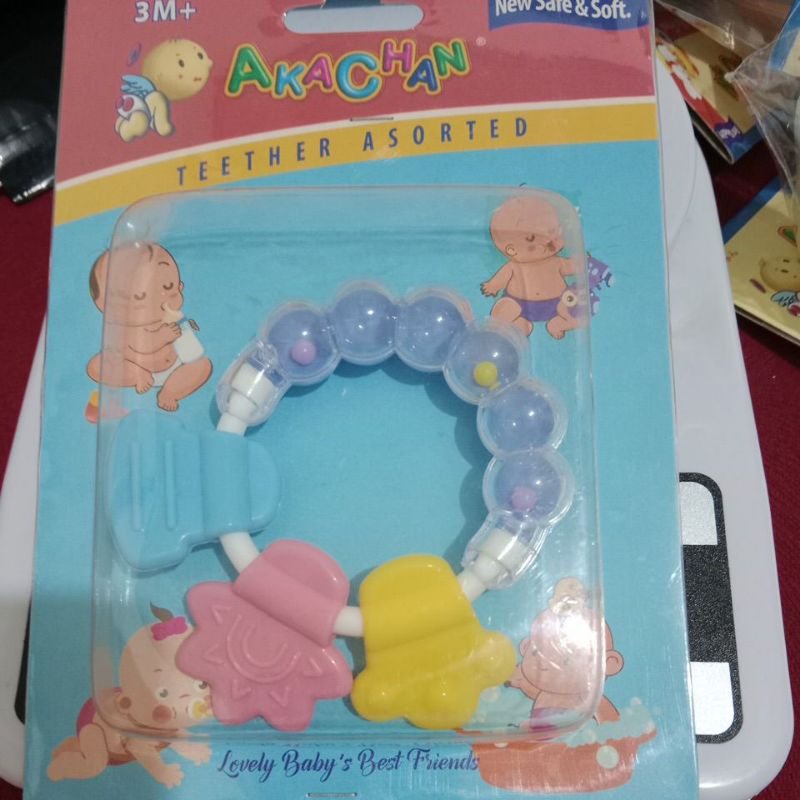 Gigitan bayi akachan D92