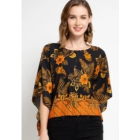 BLOUSE MEWAH DARI  LUIRE BY RADEN SIRAIT