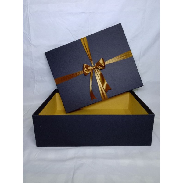 

Gift Box Big + Kotak Hadiah + 40x50x15 cm
