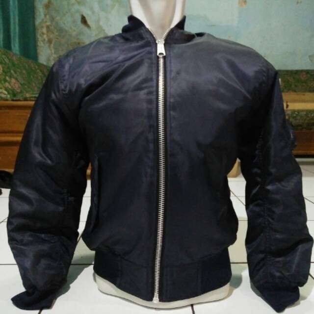 jaket bomber navy
