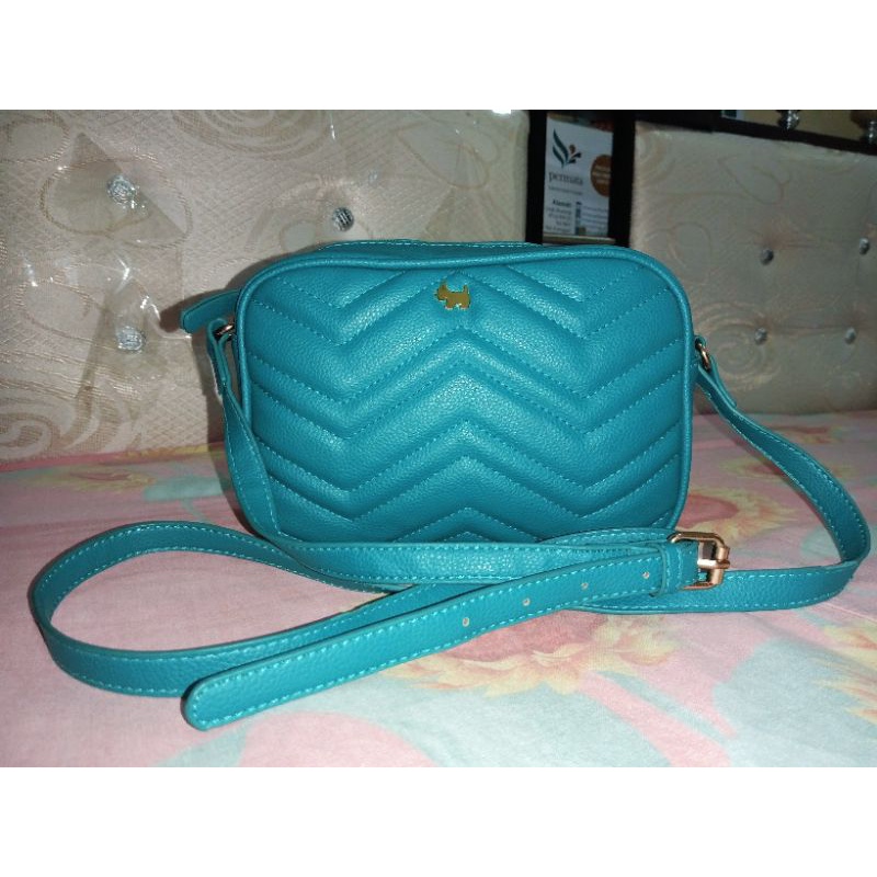 Preloved AGATHA Sling Bag ❤️