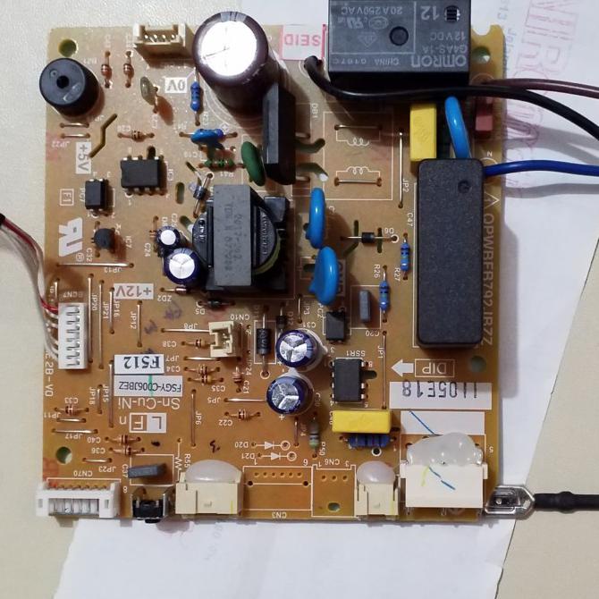 AVRIL - MODUL AC SHARP ORIGINAL QPWBFB792JBZZ