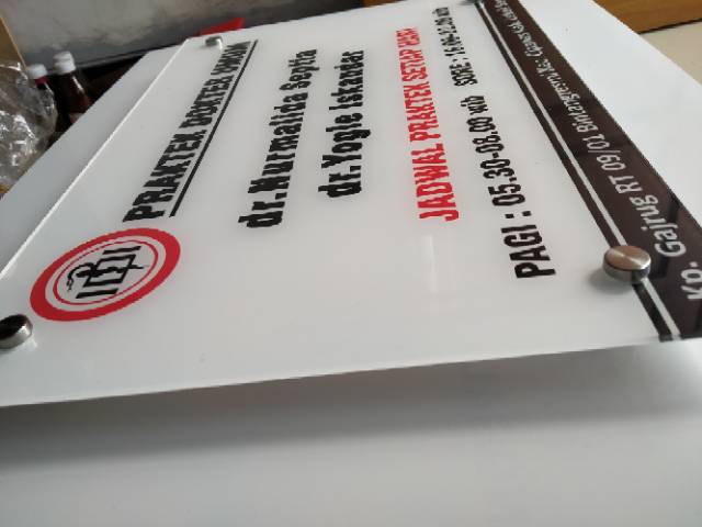 Papan Nama Bidan Praktek, Dokter Praktek & Apotek