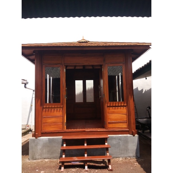 Gazebo Rumah Kayu Minimalis