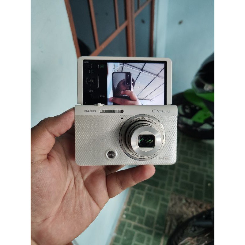 Casio Exilim ZR65 HS Vlogging Camera