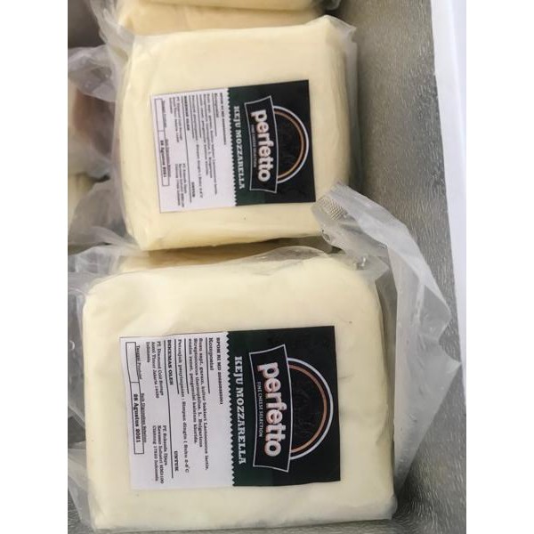 

PROMO!!!! Keju Mozarella Perfetto 1kg repack