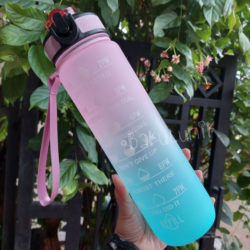 BAKUL UNIK - Botol minum 1L 1 liter pastel viral bahan tritan BPA Free / motivational water bottle-Pink biru pastel 1L