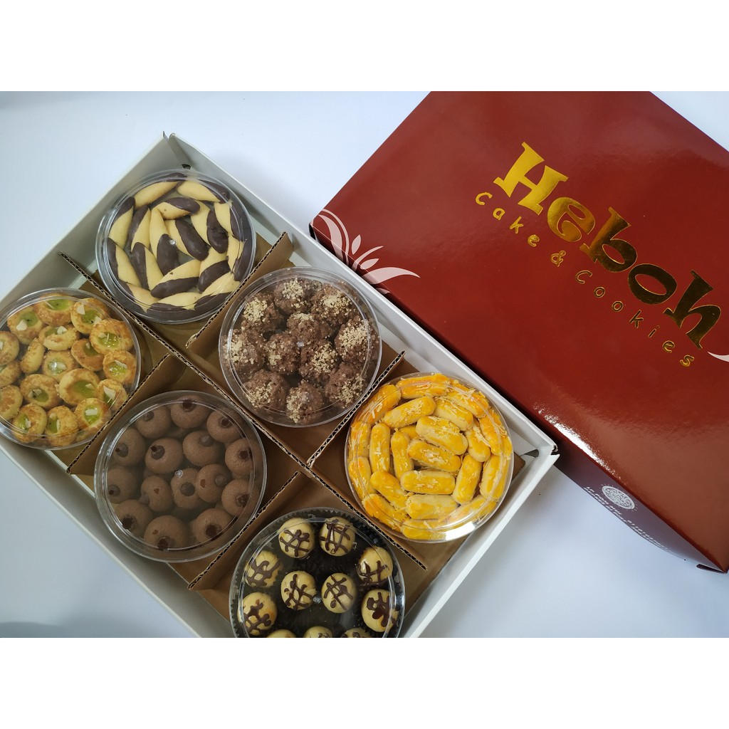 

Paket 33 Kue Kering Lebaran Premium Isi 6 Toples By Heboh Cookies