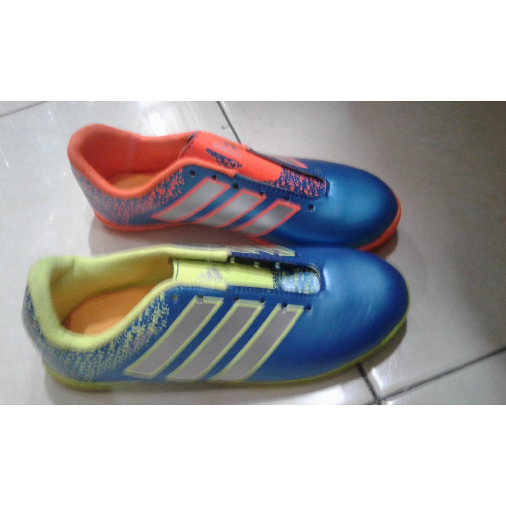 sepatu futsal anak adidas