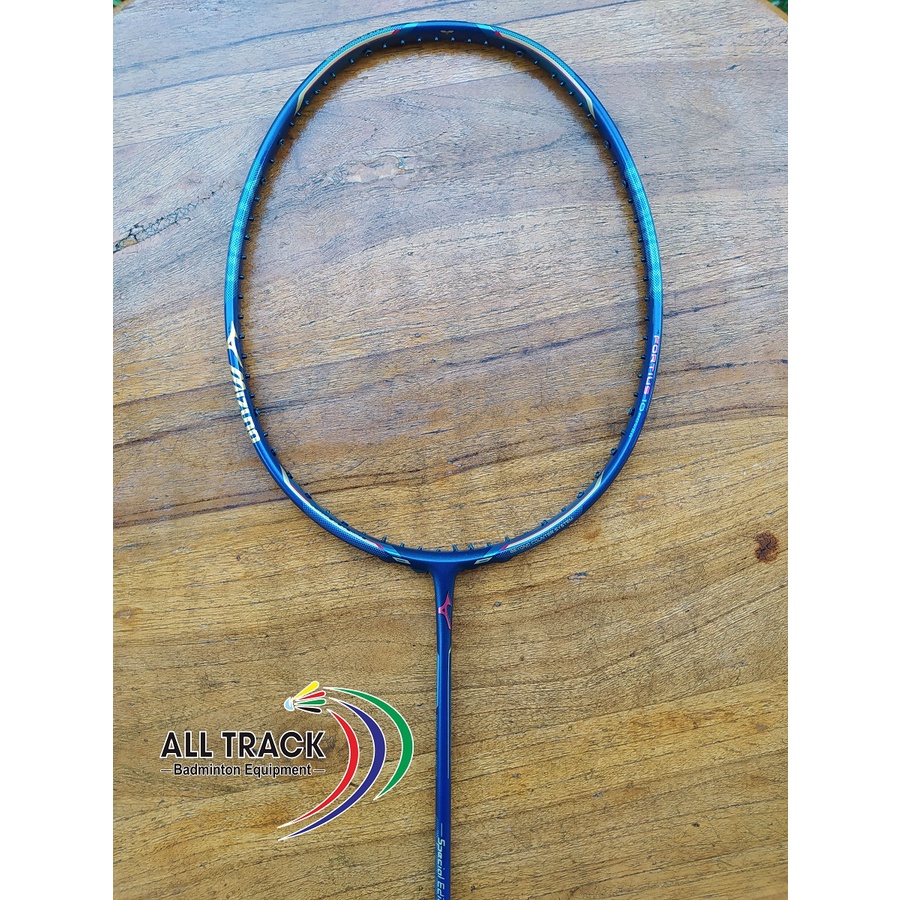 Raket Badminton Mizuno Fortius 10 dan Altius 01