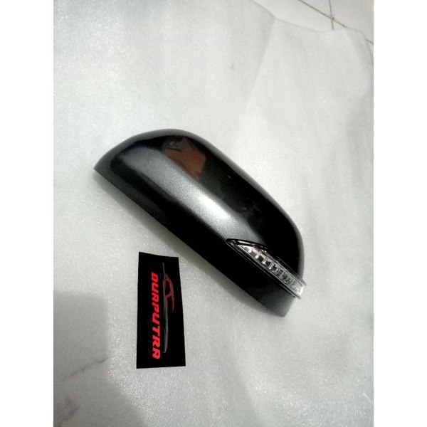 Cover spion datsun go cross