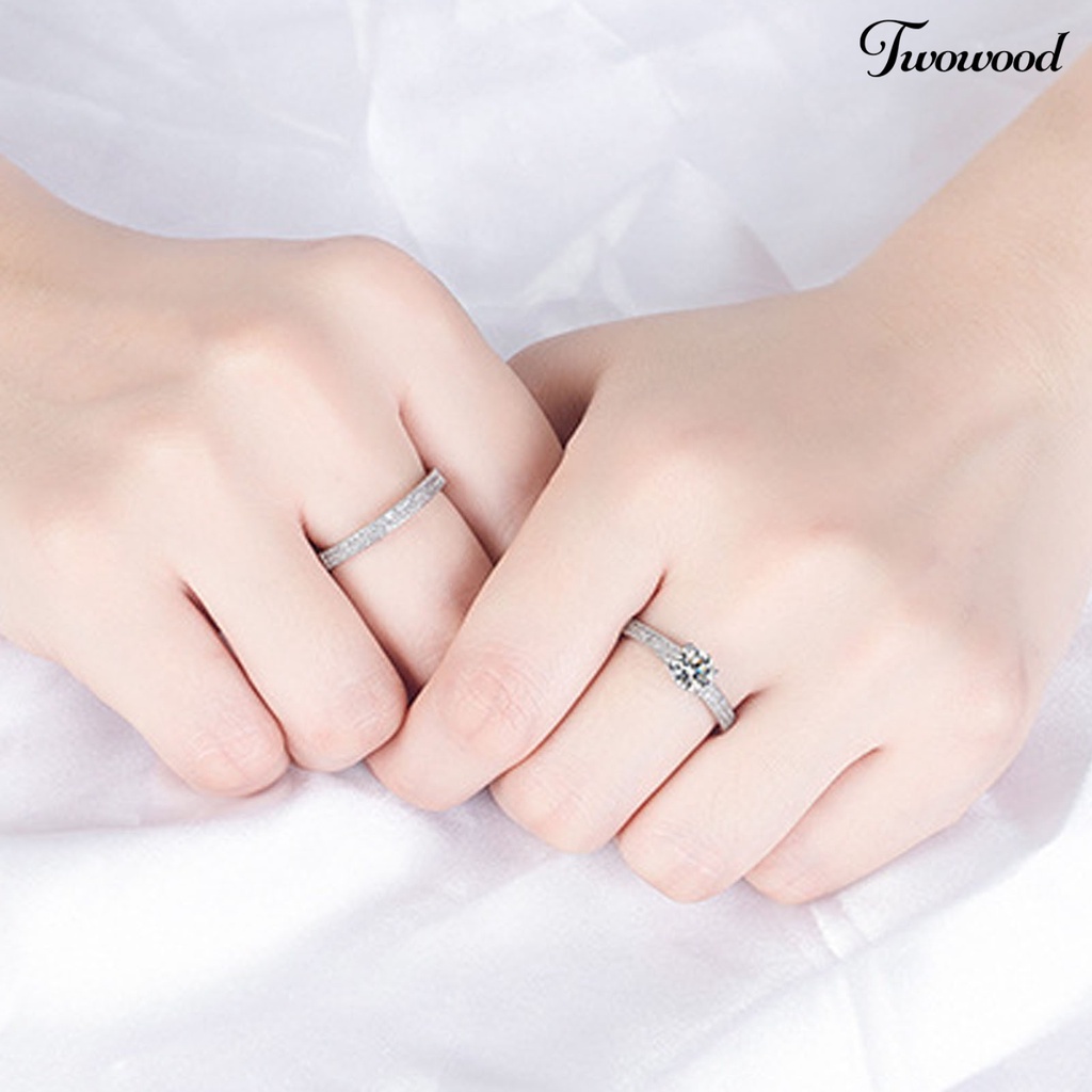2pcs / Set Cincin Berlian Imitasi Bahan Tembaga Untuk Pernikahan