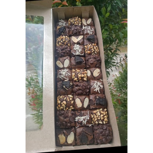 

FUDGY BRWONIES