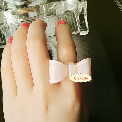 LRC Cincin Fashion Big Bowknot Decorated Simple Design Resin Korean Rings