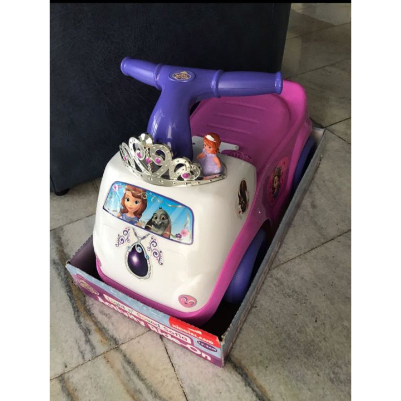#SOLD# Preloved ride on kiddieland sofia