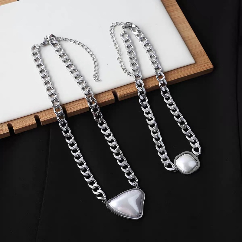 Chain Pearl Pendant Necklace Accessories Hip Hop Titanium Steel Retro Trendy