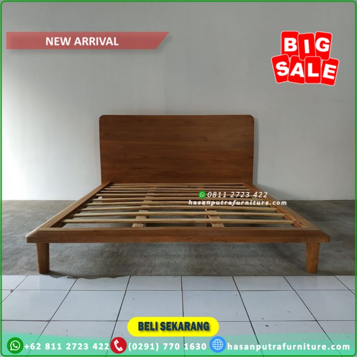Dipan tempat tidur kayu jati solid ukuran 160 x 200 cm