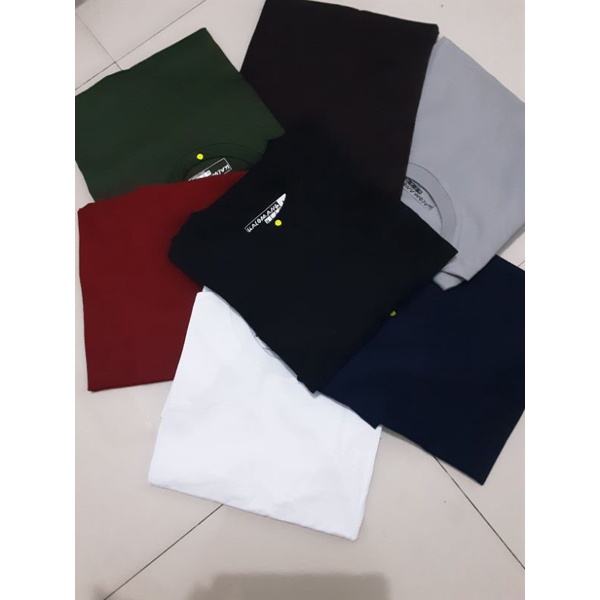 Kaos polos combed 24s hitam